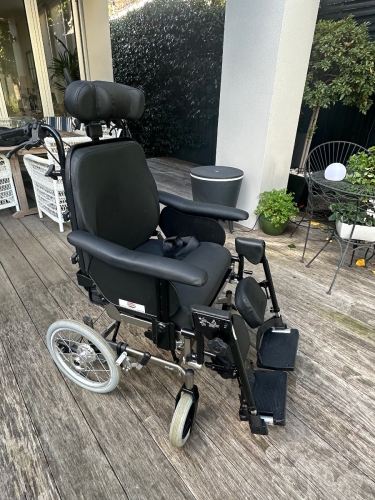 IDSOFT Tilt-in-Space Wheelchair