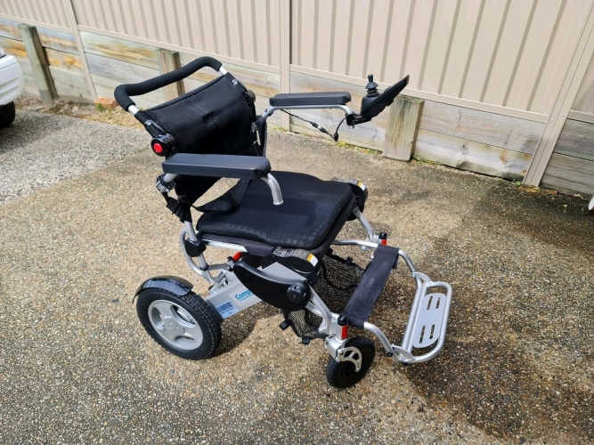 2019 KD Companion 180 Travel Wheelchair