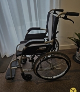 Karma Ergo Lite Deluxe 16" Wheelchair