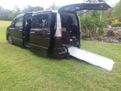 2015 Nissan Serena Highway Star Rear WC Entry