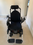 Quickie 300 Mini Mid-Wheel Drive Wheelchair