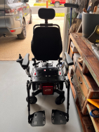 Quickie Q300 Mobility Chair + 2 ROHO Cushions