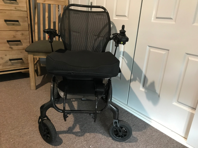 Quickie QR50 Folding Wheelchair