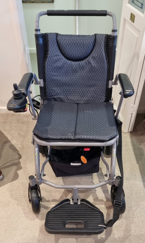 Quingo Connect Electric Wheelchair MD10