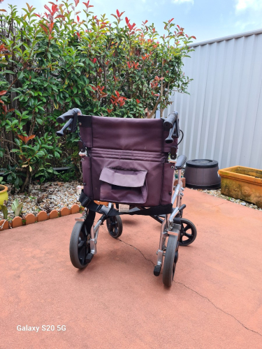 5711_standard_wheelchair_04