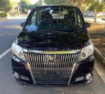 Toyota Noah 2016 - Low km - Like Brand New