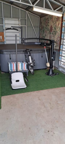 Pelican Pool and Spa Hoist