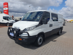 2021 Iveco Daily 35S17 Van Wheelchair Lift