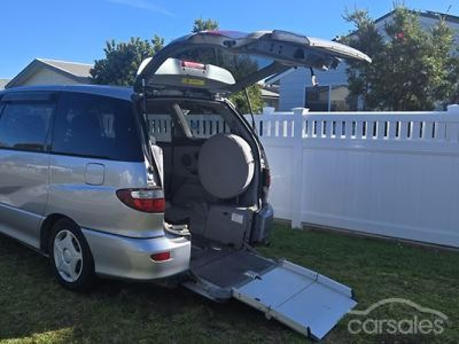 2002 Toyota Estima ACR30 G Wagon 7st 5dr