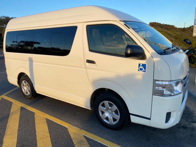 HiAce WELCAB with Wheelchair Lift