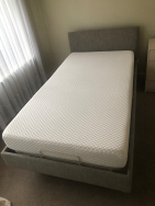 Electric Bed, King Sgl with Headboard