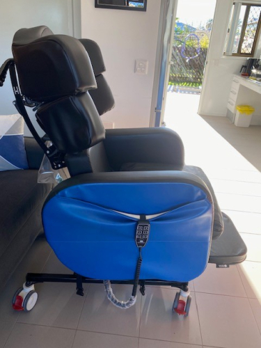 6508_phoenix_chair
