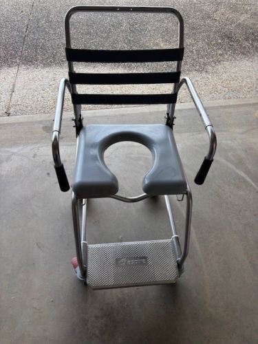 Comfortable Bathroom Chair