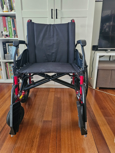 BRAND NEW - Heavy Duty Bariatric Wheelchair