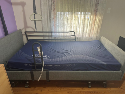 Homecare Bed & Invacare Soft Foam Mattress