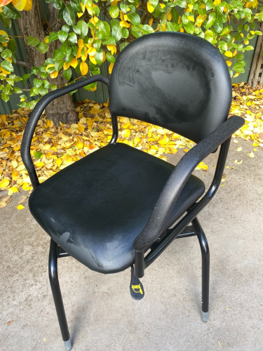 6708_revolution_swivel_chair-2_at_45degrees