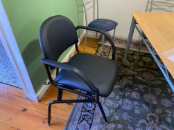 Utility Chair with Swivel