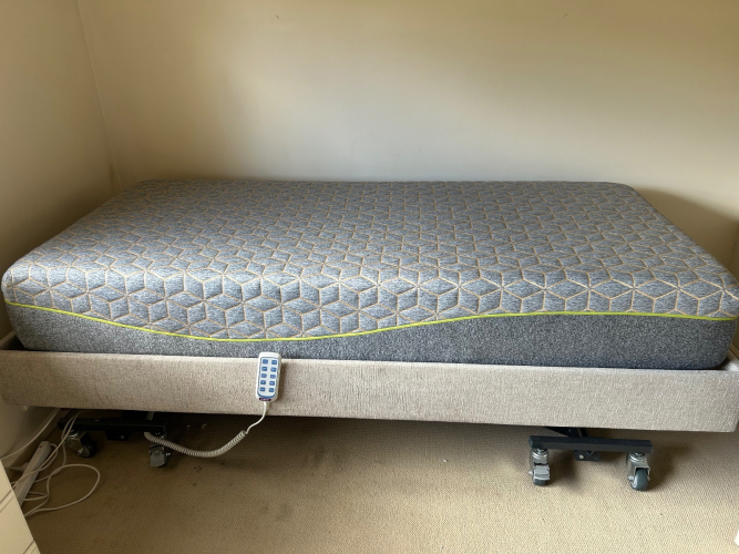 iCare Electric Bed and Mattress