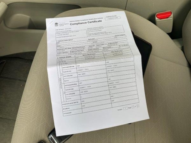 6826_2019_kia_carnival_yp_s_petrol_family_conversion_19_r1524883779