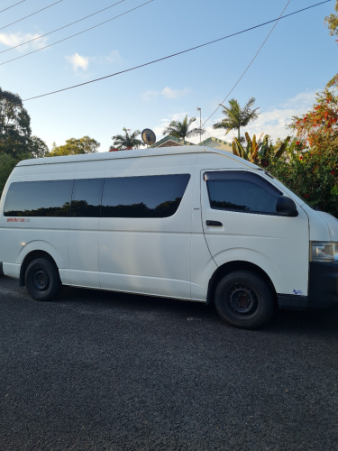 2009 Toyota HiAce
