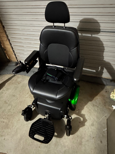 Merits Maverick 14 Power Chair