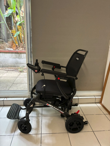 7896_img_3932