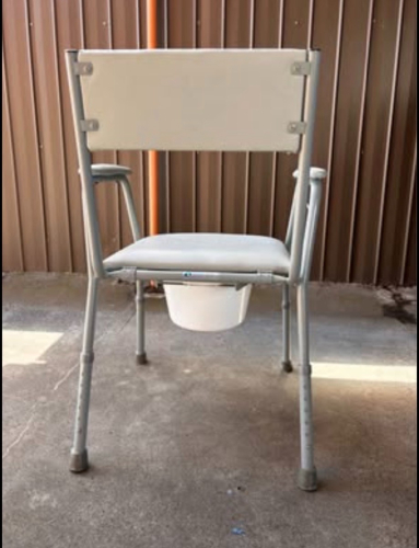 8017_commode_chair_bedside_back