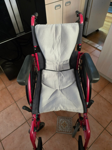 Karma S-Ergo 100 Series Wheelchair