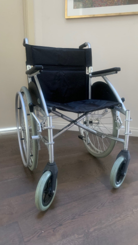 Days Swift Self-Propelled Wheelchair