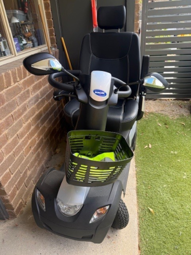 8106_disability_scooter