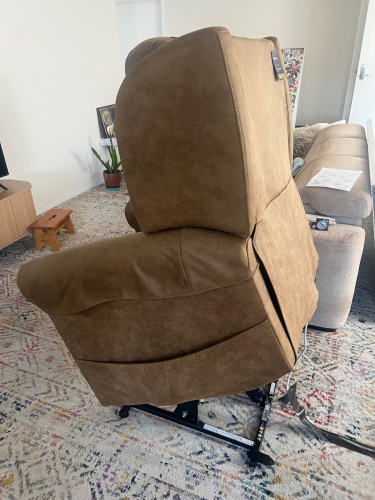 8123_lift_chair_photo_6