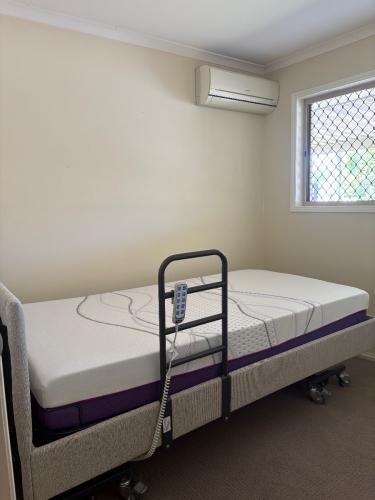 $1498 new cost $5,500+ KS IC333 Bed + Mattress