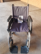 Breezy 300 Manual Wheelchair