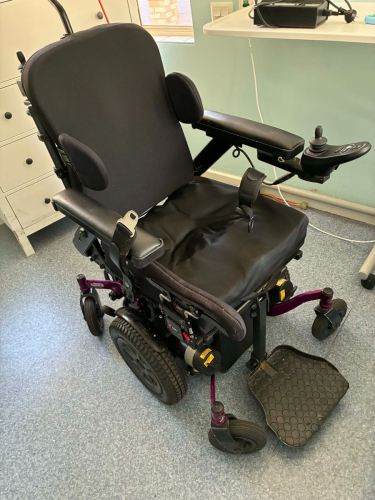 Glide Centro 2.0 Mid-Wheel Power Chair