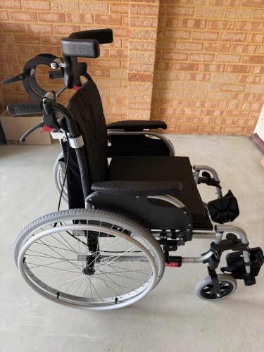 Adjustable Bed & Mobility Equipment Bundle