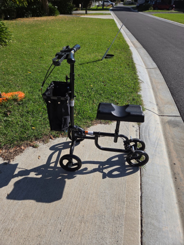 Mobility Non-electric Knee Scooter