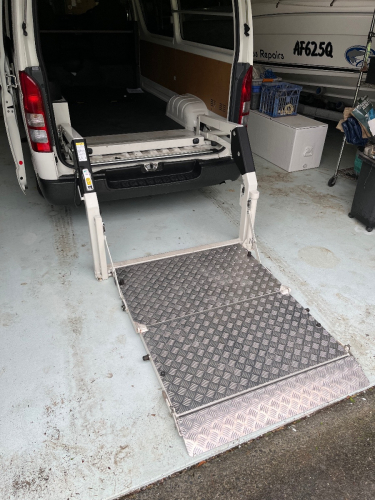 8358_img_9251