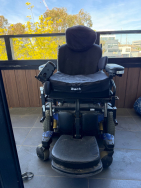 Quantum 6000 Heavy-Duty Electric Wheelchair