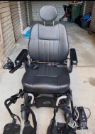 Electric Wheelchair QUICKIE Q400M