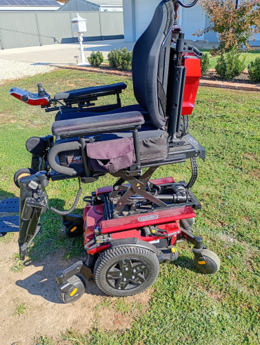 Pride Quantum WheelChair