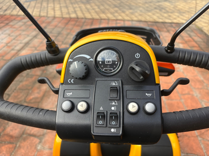 8689_img_8574_r816977454