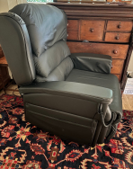 Configura Bariatric 18″ Height Lift Chair