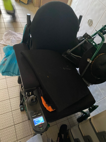 Electric Wheelchair in new condition