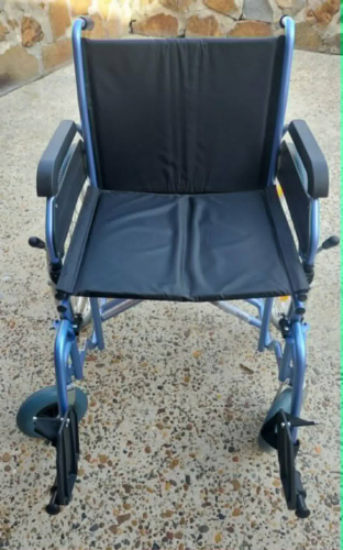 Heavy-Duty Bariatric SP Wheelchair & Cushion