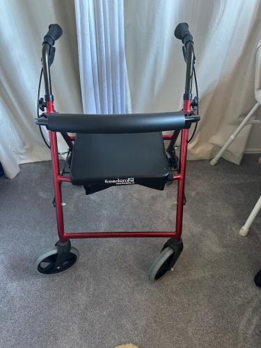 Mobility Seat Walker