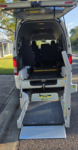 9137_toyota_welcab_863qz9_11