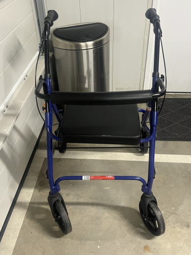 Collapsible Walker with Wheels