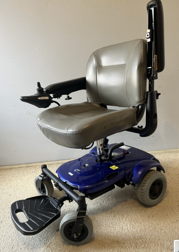 Electric Mobility Scooter – Compact & Comfortable