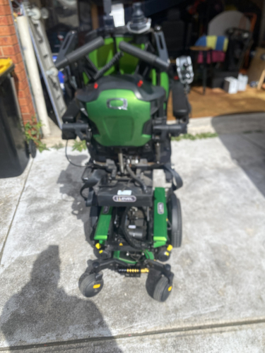 9619_9611_img_5593_thb