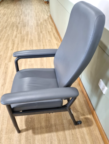 9649_chair_no2